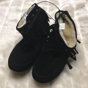 Lucky brand women’s ankle moccasins booties 10